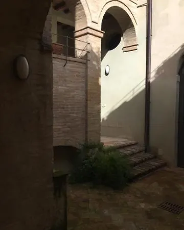 Bed & Breakfast Antica 1600 Magic Foligno